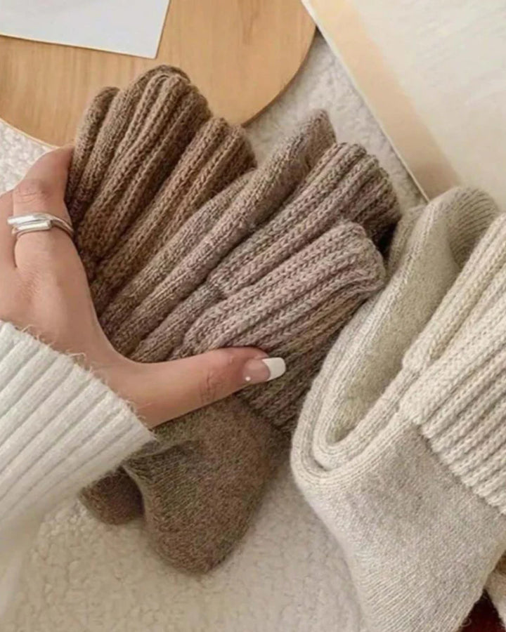 Cozy Ribbed Fleece Lined Crew Socks