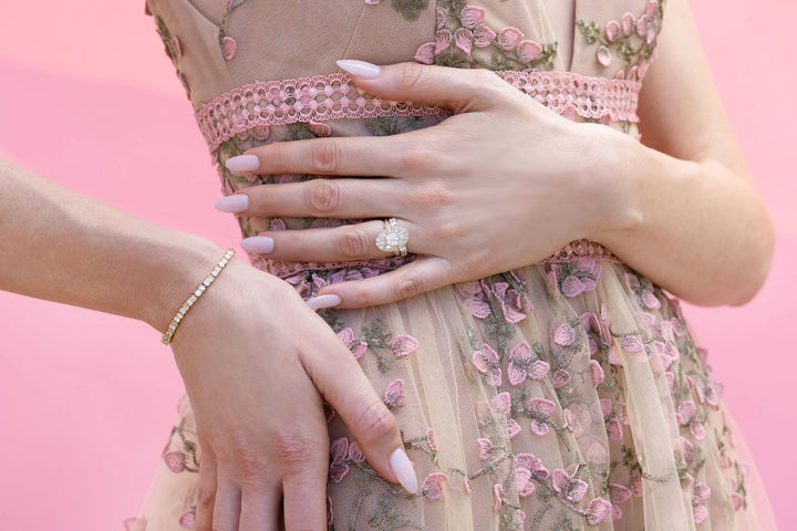 OVAL SHAPE BALLERINA ROUND DIAMOND MOSAIC RING