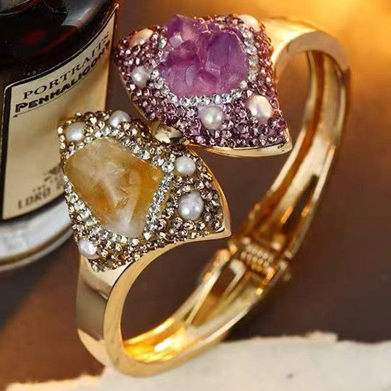 Handmade Secret Treasure Romance