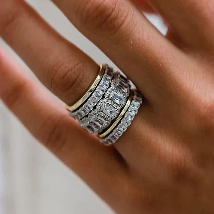 5PCS Stunning Wedding Band Set In Silver