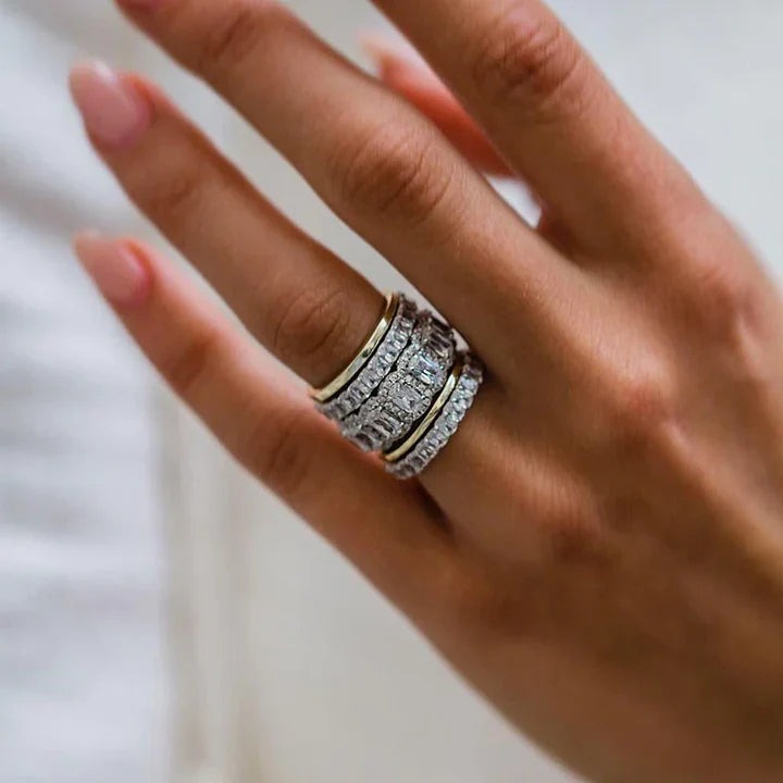 5PCS Stunning Wedding Band Set In Silver