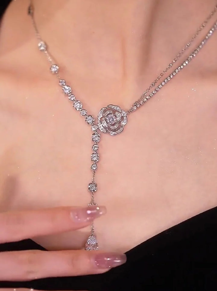 Rose necklace