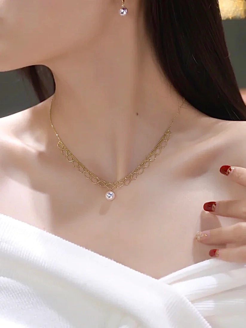 Jenna Pearl Necklace