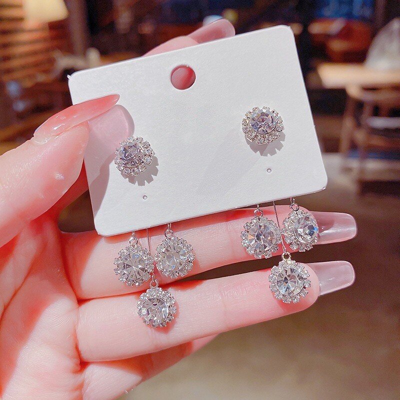 ZIRCON ROUND PETAL EARRINGS (BUY 1 GET 1 FREE)